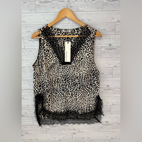 Paparazzi Women's XL Leopard Lace V-Neckline Satin Cami Blouse Black - Picture 2 of 10